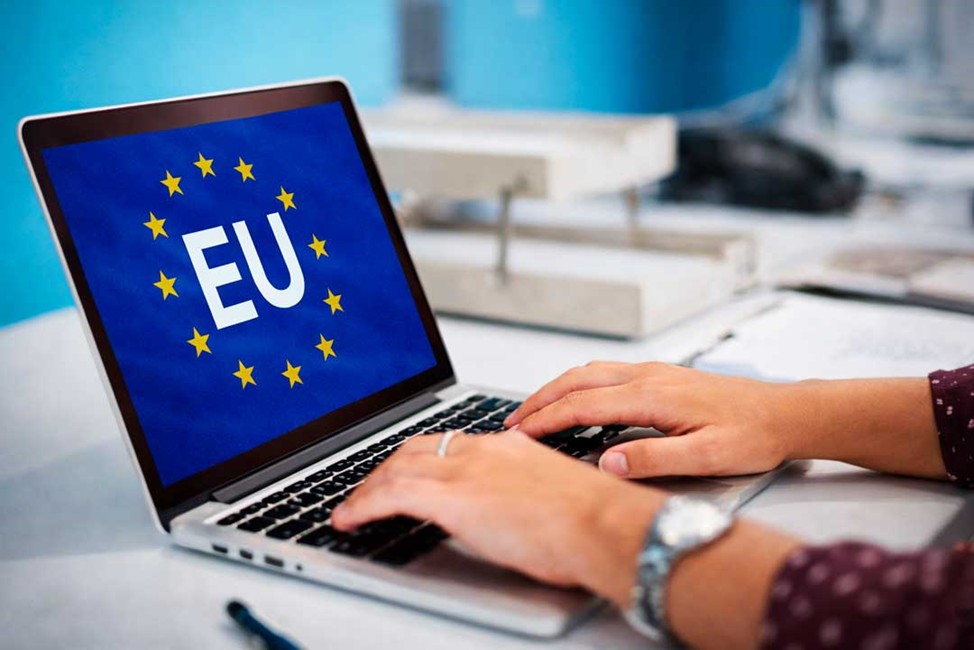 When and How to Renew Your Residence Permit in the EU